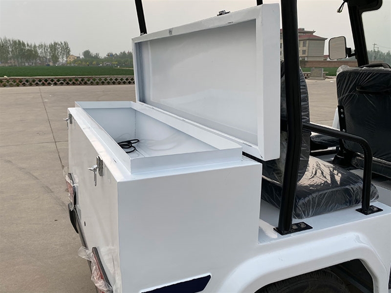 HM2排5坐悍馬電動車內(nèi)飾